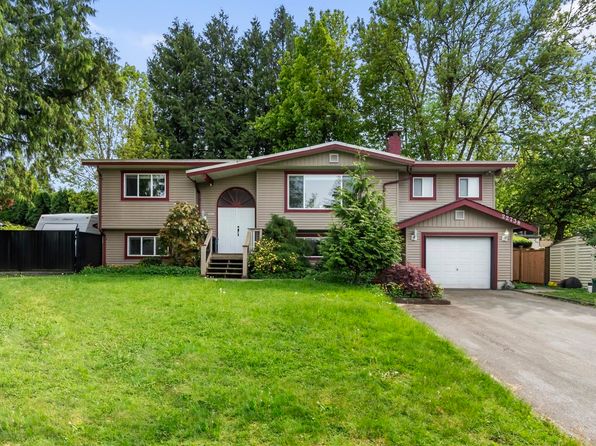 22738 124th Ave, Maple Ridge, BC V2X 4K1