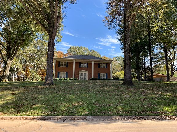 2nd image of 228 McCollum Dr