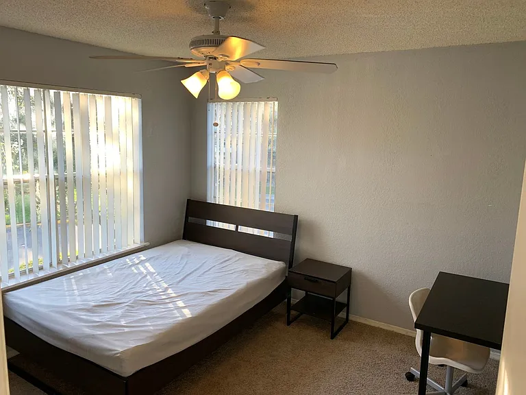 2550 N Alafaya Trl #8204 — Photo 6