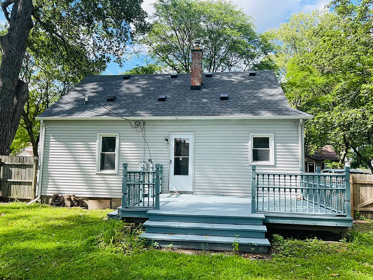 33511 Pierce St — Photo 15