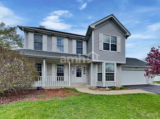 125 Cobblestone Ct, Dekalb, IL 60115