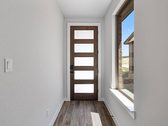 Entry REPRESENTATIVE IMAGE ONLY