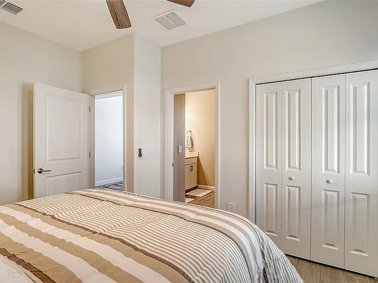 4909 Oyster Pearl St — Photo 42