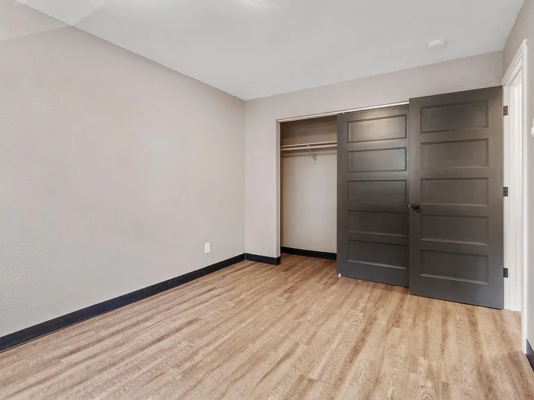 The Hideaway at University Place — Photo 114