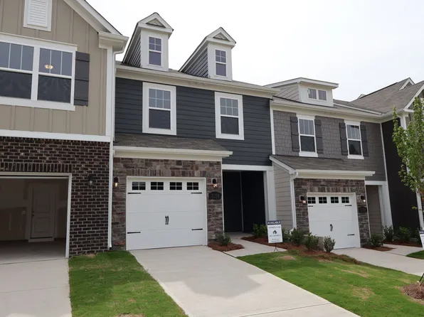 3168 Lilac Grove Dr, Charlotte, NC 28269