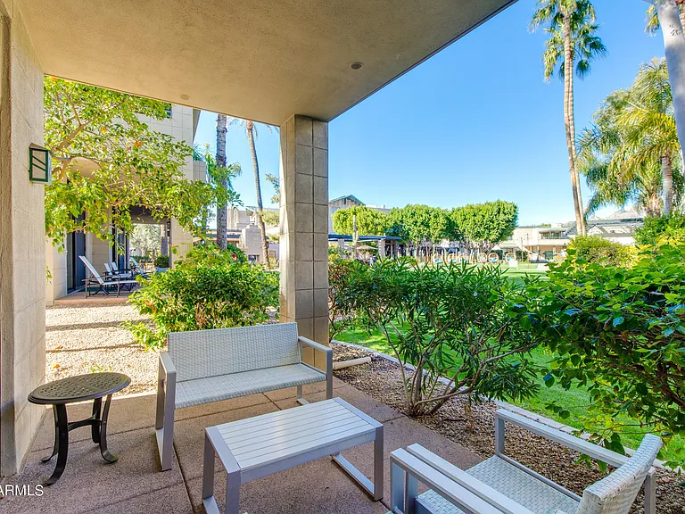2802 E Camino Acequia Dr #7 — Photo 4