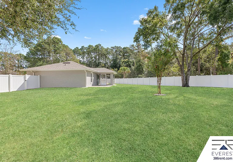 12 Walt Pl — Photo 38