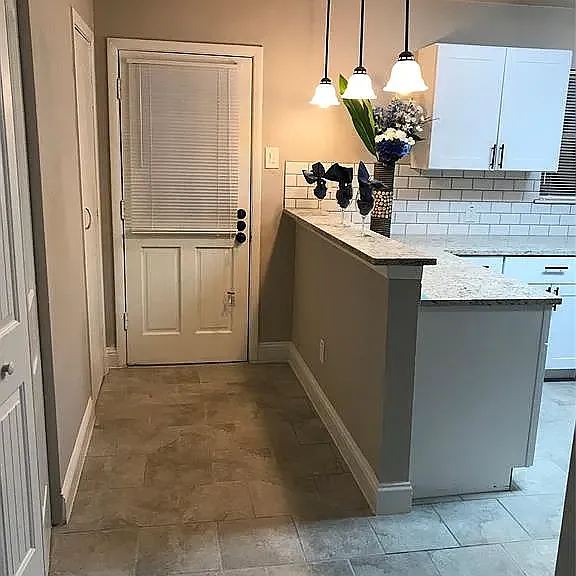 1502 Dale Pl — Photo 5