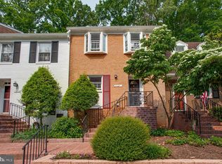 7607 Tiverton Dr, Springfield, VA 22152