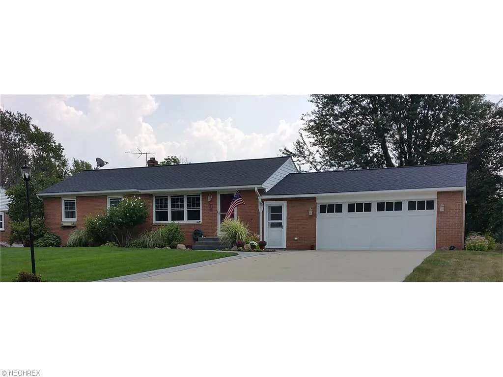 3774 Ruth Dr photo 1