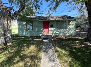 345 W Ridge Rd, Moses Lake, WA 98837