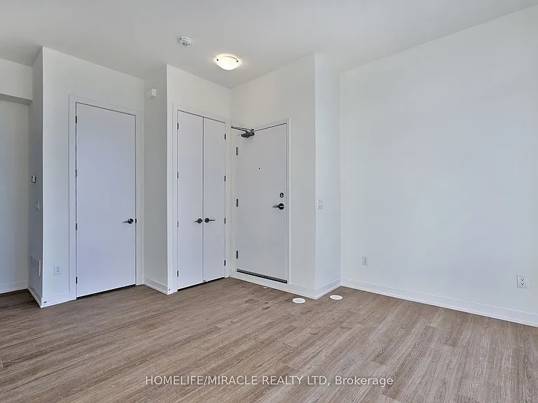 8 David Eyer Rd #1221 — Photo 3