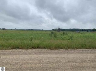 E Battle Rd, Clare, MI 48617