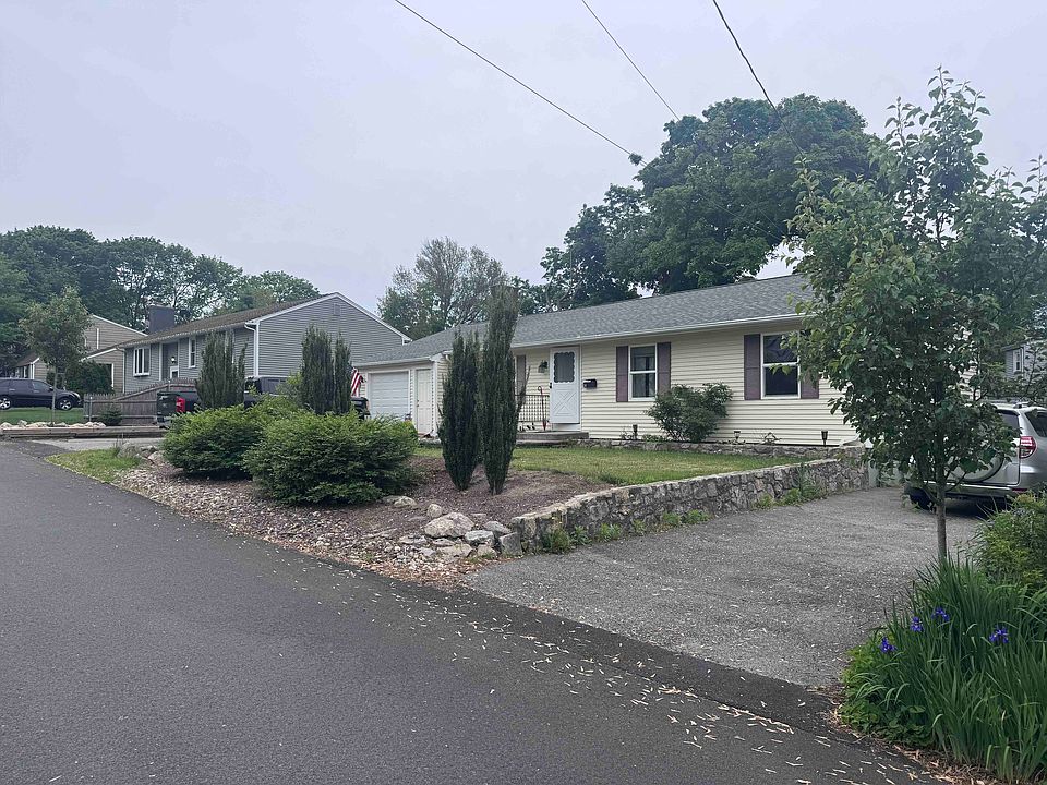 1st image of 34 Whitaker Ave