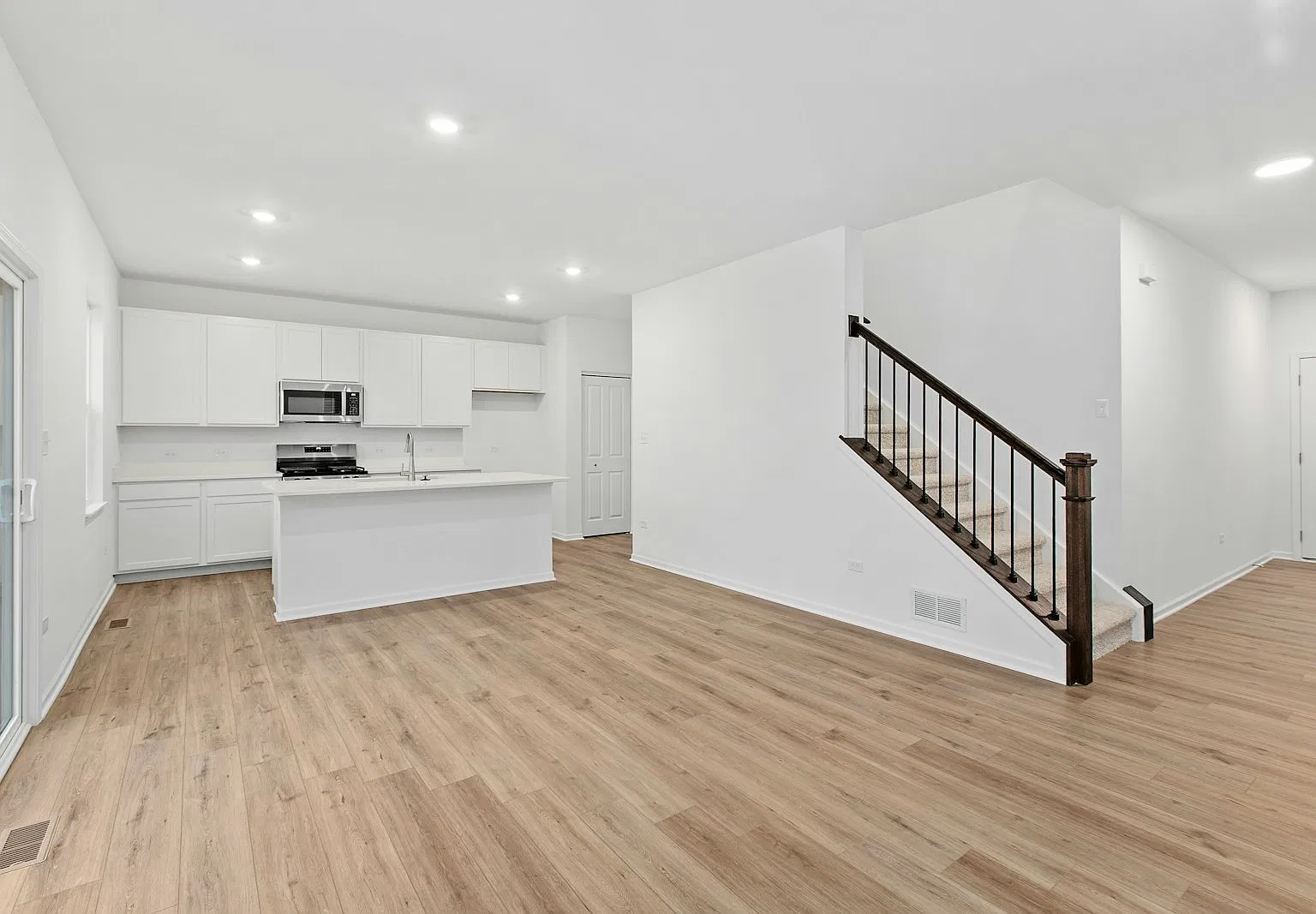 10973 Green Pl — Photo 2
