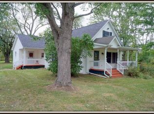 6570 Aiken Rd, Lockport, NY 14094