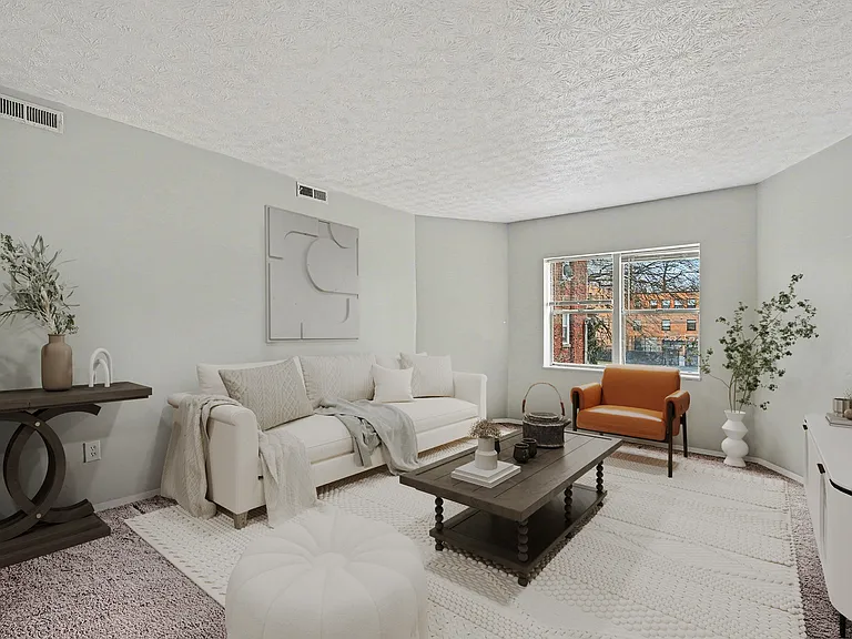 562 Glenwood Ave #24 — Photo 1