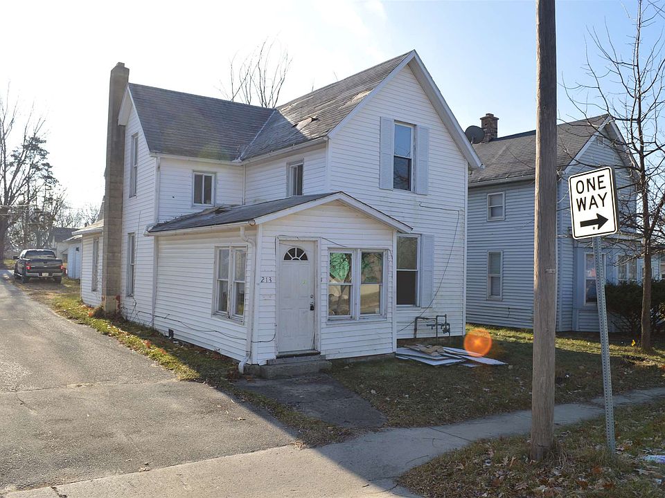 1st image of 213 Saint Joseph St