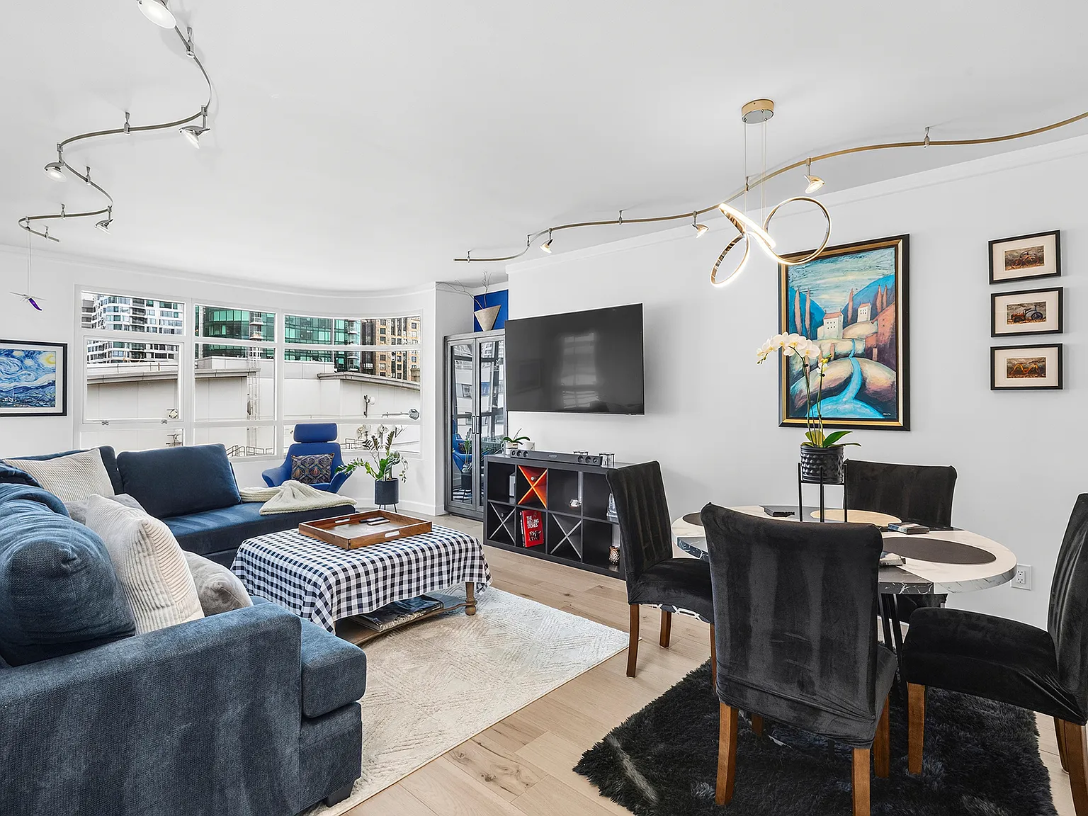 1 bed, 962 sqft, $7,000 — Photo 4
