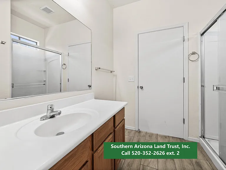 1922 W Placita Tres Rios — Photo 4