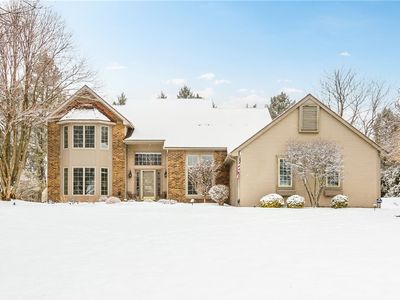 6 Claret Dr, Fairport, NY, 14450
