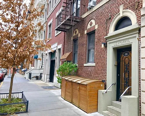 Rented by Astoria Realty | media 13