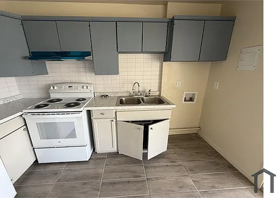 2830 Harrison Ave #3 — Photo 11