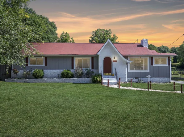 2118 McFarland Ave, Rossville, GA 30741