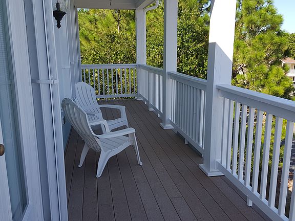 third floor porch