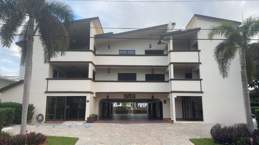 3208 SE 12TH Street #301, Pompano Beach