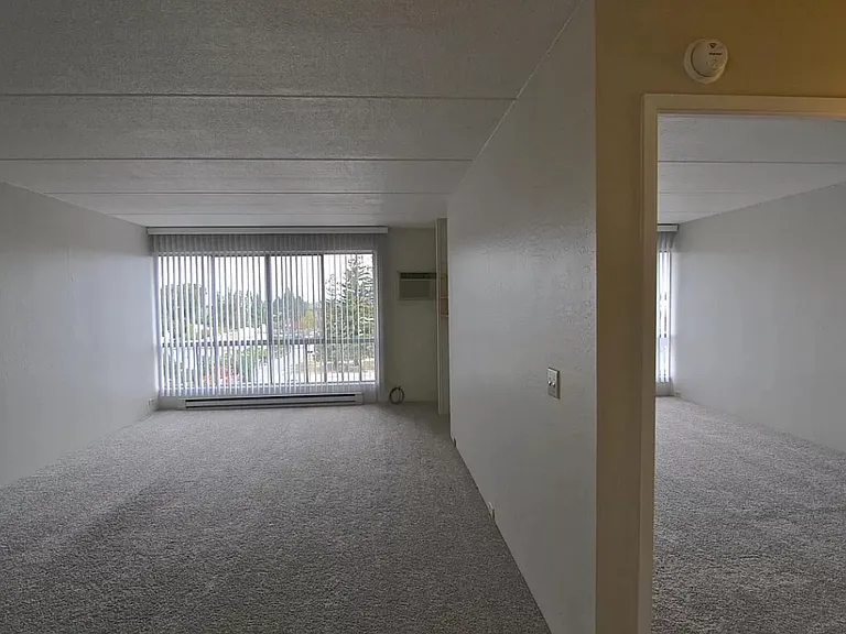 1700 Civic Center Dr #607 — Photo 31