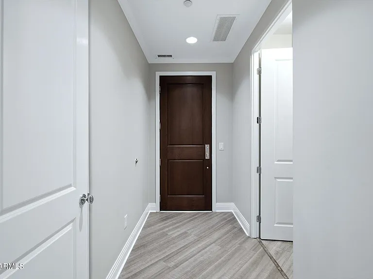 15802 N 71st St #551 — Photo 33