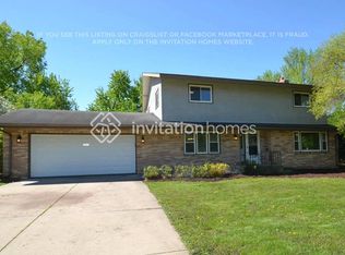 5245 Triton Dr, Golden Valley, MN 55422