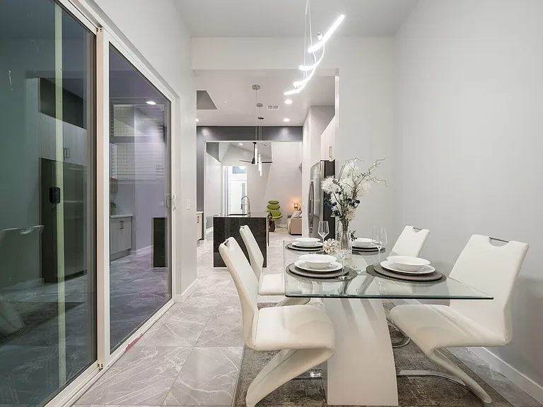 4359 Capistrano Ave — Photo 10