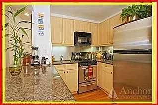 333 E 34th St APT 10A photo 1