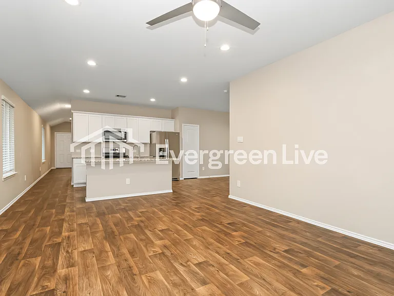 9921 Glen Brook Ln — Photo 7
