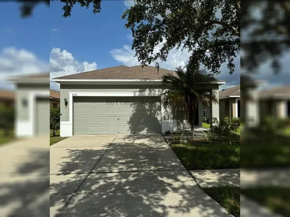 8539 Deer Chase Dr, Riverview, FL 33578