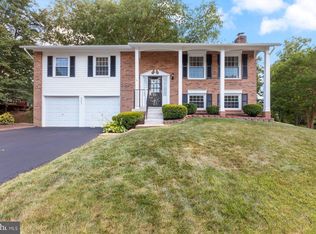 8807 Hayload Ct, Springfield, VA 22153
