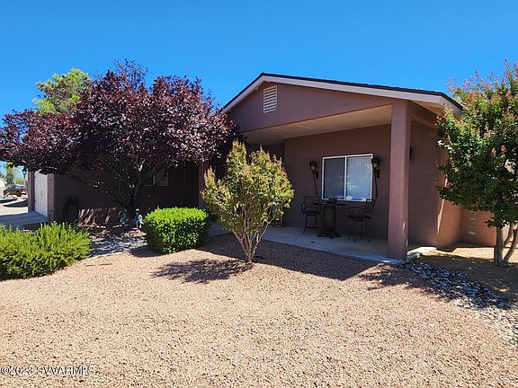 3rd image of 565 E Fir Street