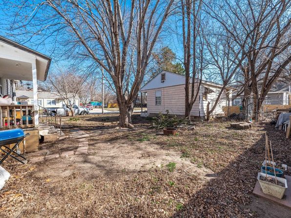 wichita-kansas-77356117 picture