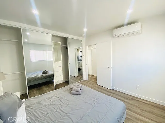11422 Iowa Ave #10 — Photo 10