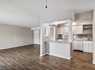 203 Victor Pkwy APT H, Annapolis, MD