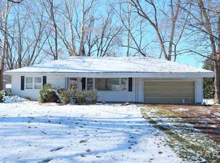 2909 S Hilton Ln, Peoria, IL 61607