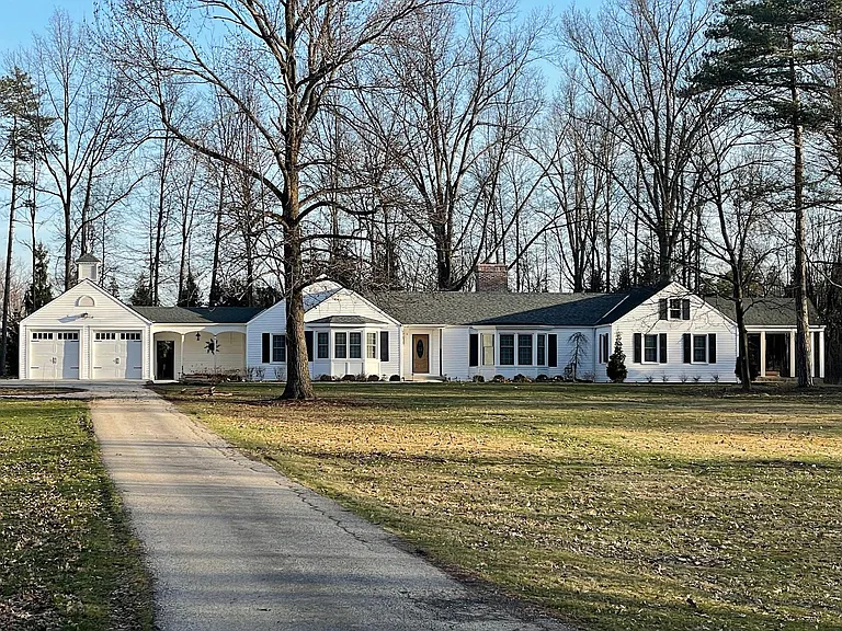 7050 Wilson Mills Rd — Photo 1