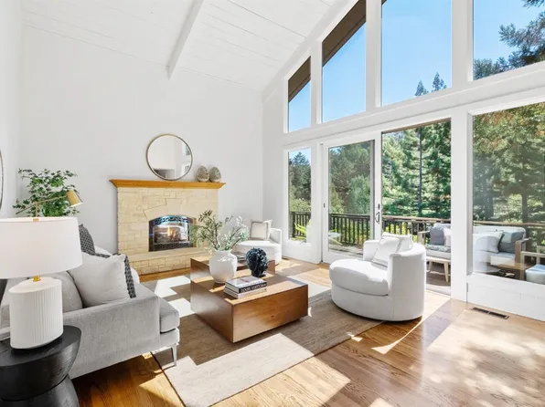 45 Hatzic Court, Larkspur, CA 94939