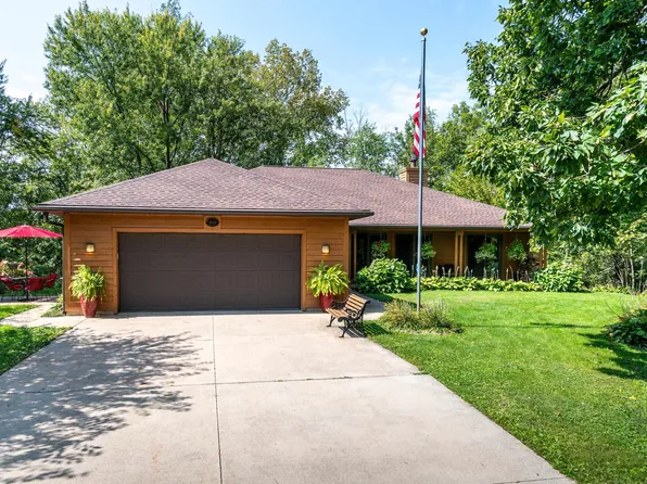 683 County Hwy N, Stoughton, WI 53589