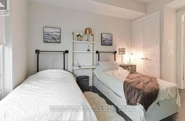 29 Queens Quay E #616 — Photo 24