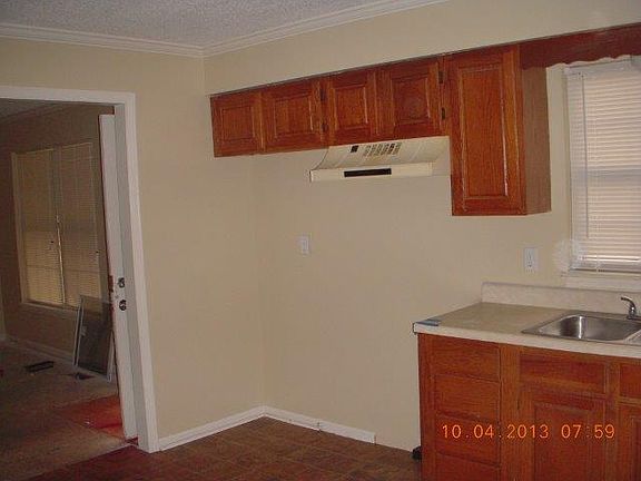 5th image of 6720 Walrond Ave