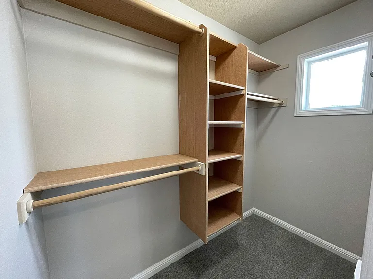 9322 N Macrum Ave — Photo 11