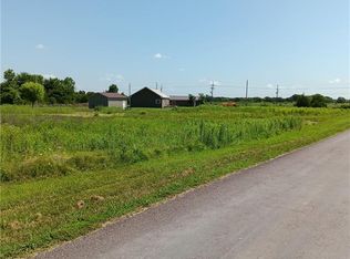 17-21 Wilderness Trl, Lacygne, KS 66040